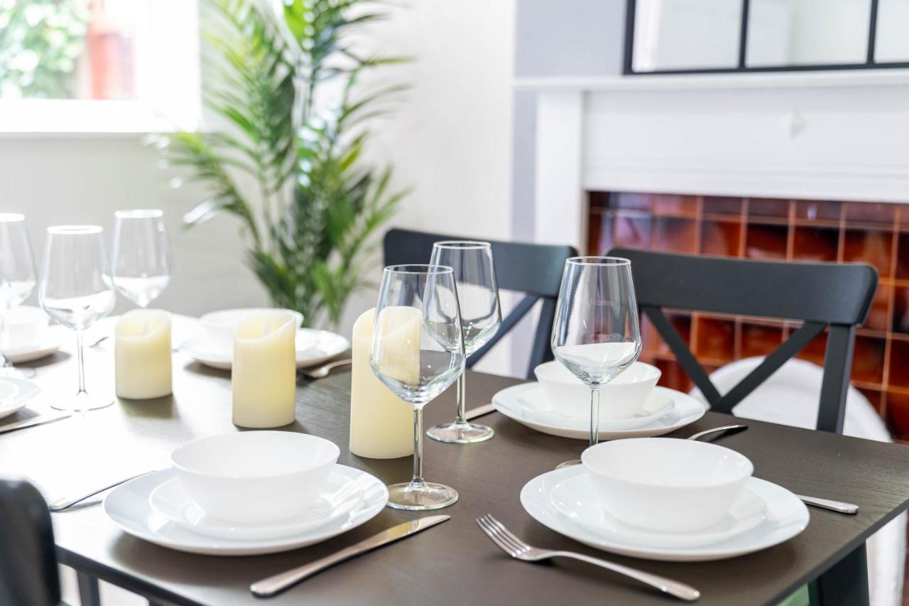 2 Bed House/Edgbaston/Families/Contractors/Parking Villa Birmingham Kültér fotó